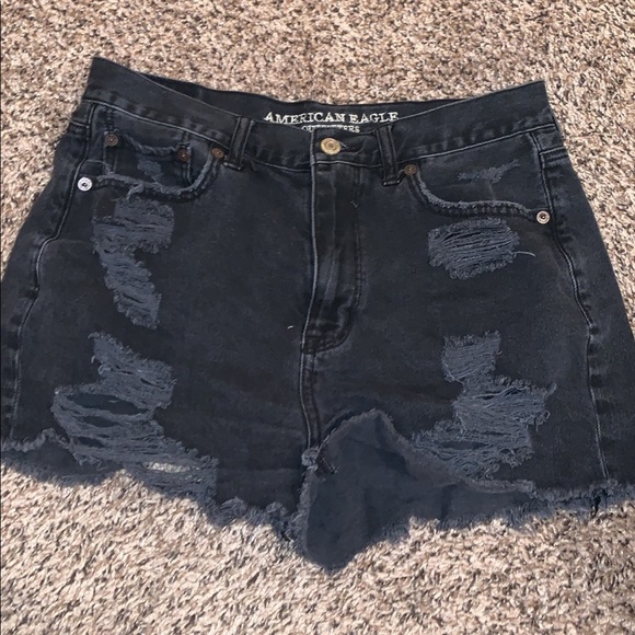 American Eagle Mom Short - Picture 1 of 4
